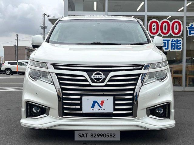 Nissan ELGRAND 2016-05 8073661-12