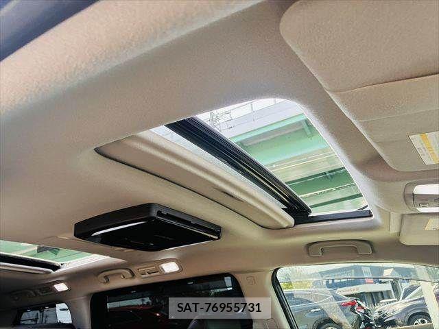 Nissan ELGRAND 2016-09 8073658-5