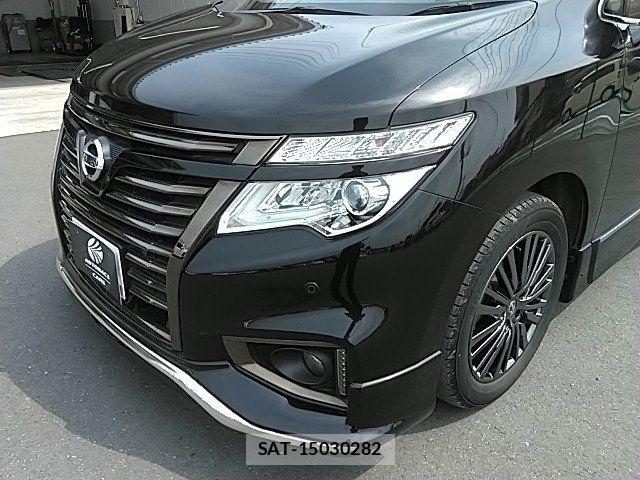 Nissan ELGRAND 2018-03 8073657-24