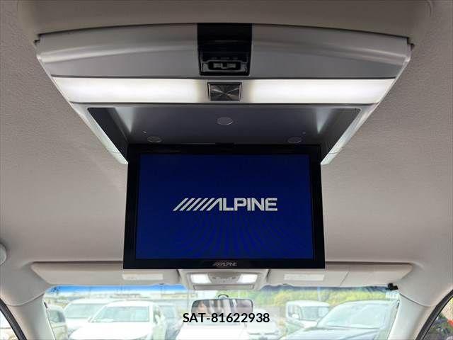 Nissan ELGRAND 2011-11 8073665-3