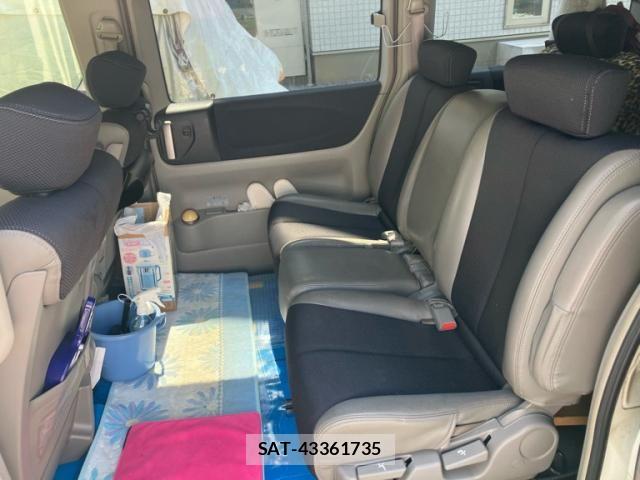 Nissan ELGRAND 2004-05 8073666-9