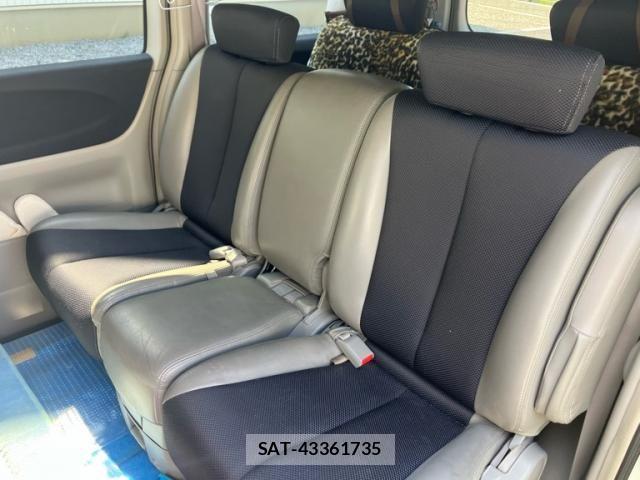 Nissan ELGRAND 2004-05 8073666-10