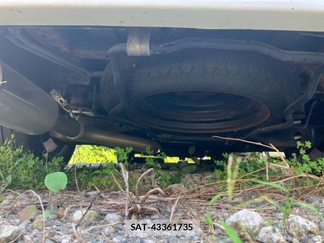 Nissan ELGRAND 2004-05 8073666-22