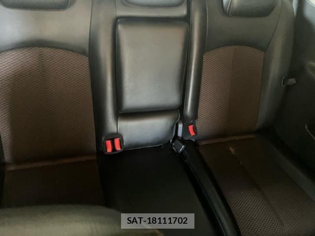 Nissan ELGRAND 2011-11 8073667-10