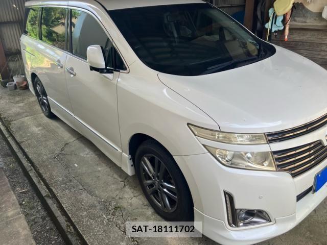Nissan ELGRAND 2011-11 8073667-2