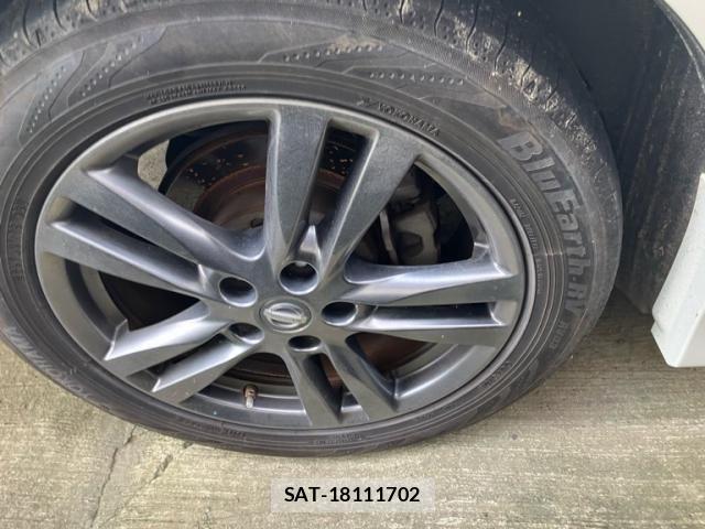 Nissan ELGRAND 2011-11 8073667-6