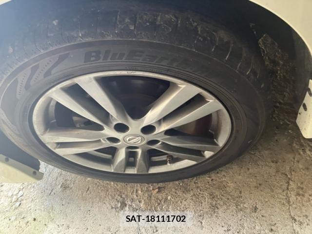 Nissan ELGRAND 2011-11 8073667-8
