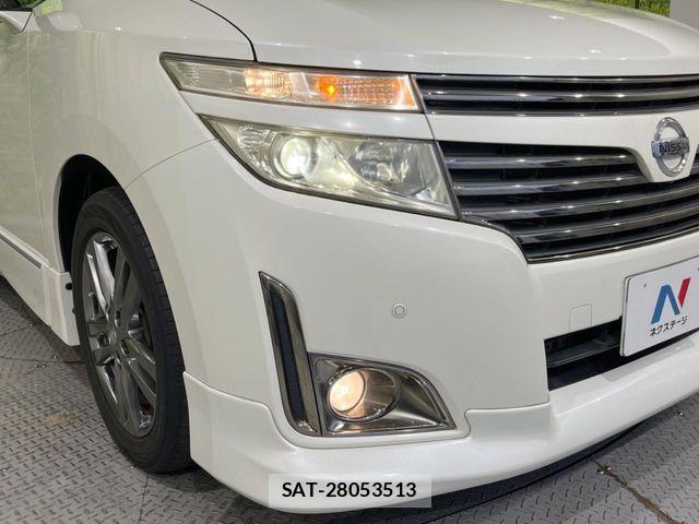 Nissan ELGRAND 2012-02 8073662-12