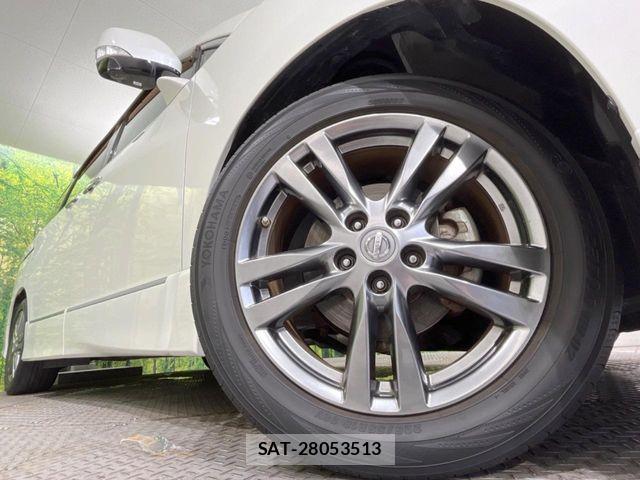 Nissan ELGRAND 2012-02 8073662-13