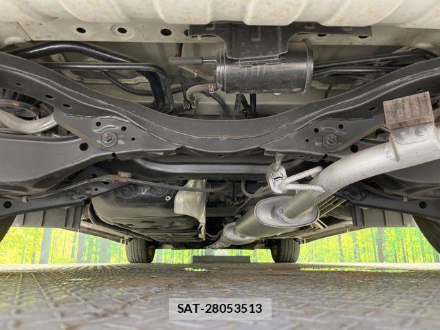 Nissan ELGRAND 2012-02 8073662-18