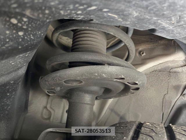Nissan ELGRAND 2012-02 8073662-19