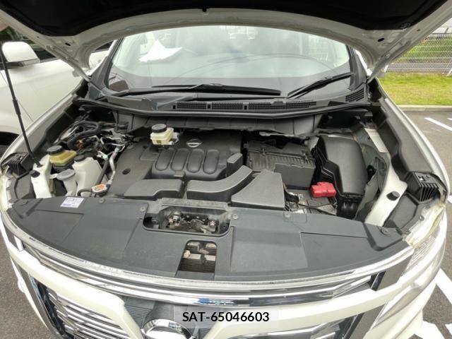 Nissan ELGRAND 2016-02 8099023-19
