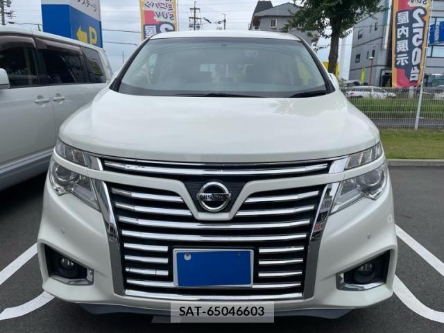 Nissan ELGRAND 2016-02 8099023-2