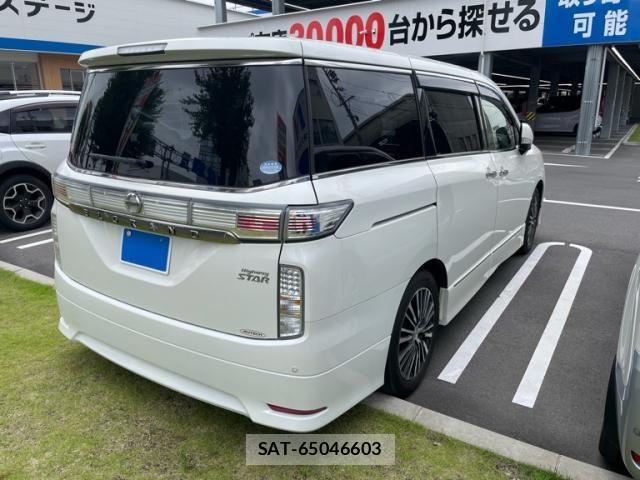 Nissan ELGRAND 2016-02 8099023-6