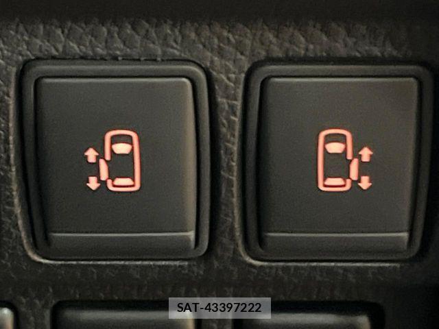 Nissan ELGRAND 2021-07 8099020-6
