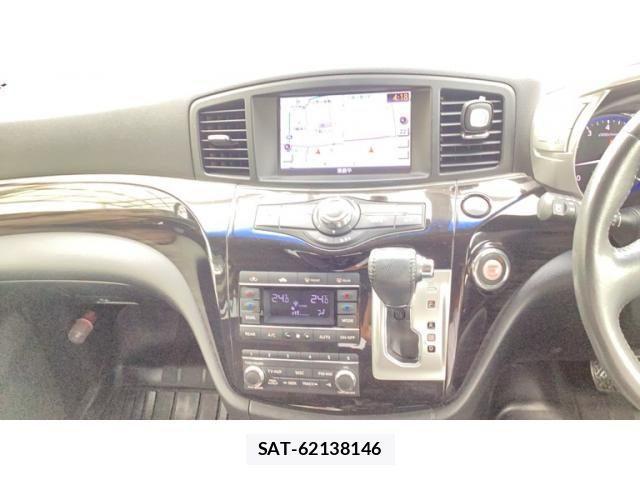 Nissan ELGRAND 2015-09 8099028-10