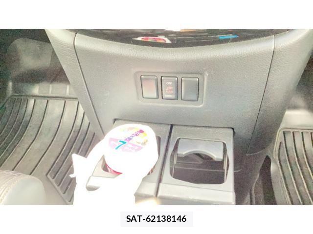 Nissan ELGRAND 2015-09 8099028-11