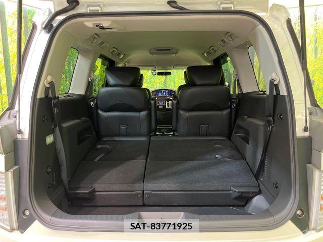 Nissan ELGRAND 2016-01 8099021-10