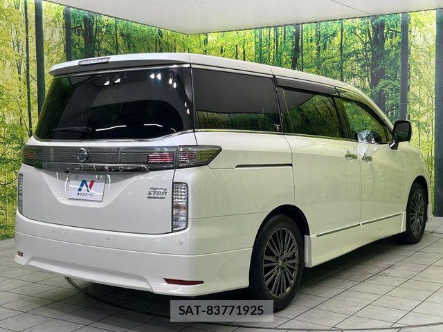 Nissan ELGRAND 2016-01 8099021-16