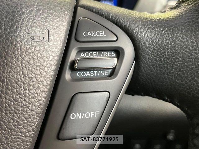 Nissan ELGRAND 2016-01 8099021-6