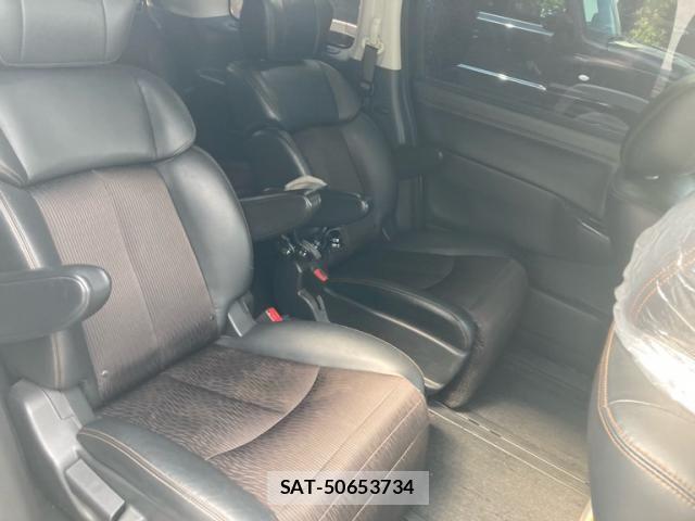 Nissan ELGRAND 2014-05 8129927-10