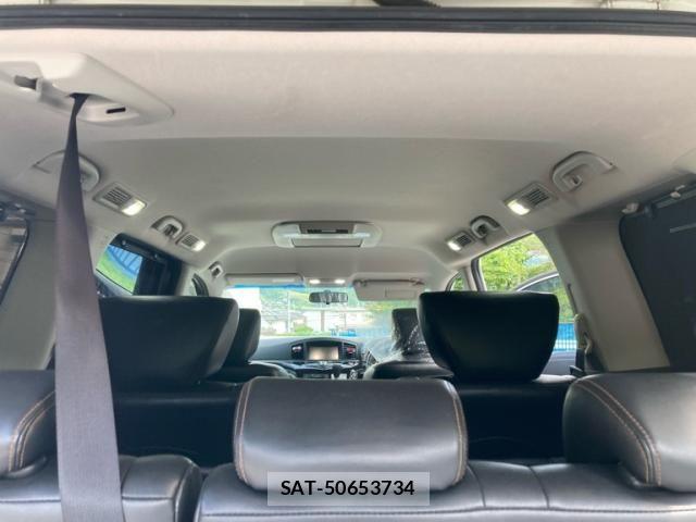 Nissan ELGRAND 2014-05 8129927-11