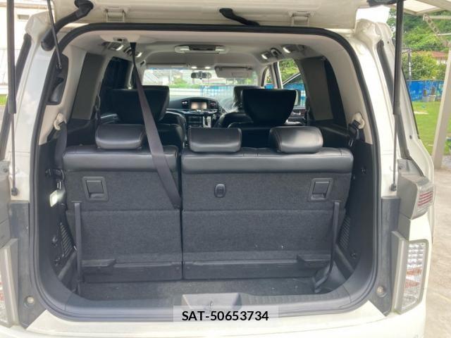 Nissan ELGRAND 2014-05 8129927-12