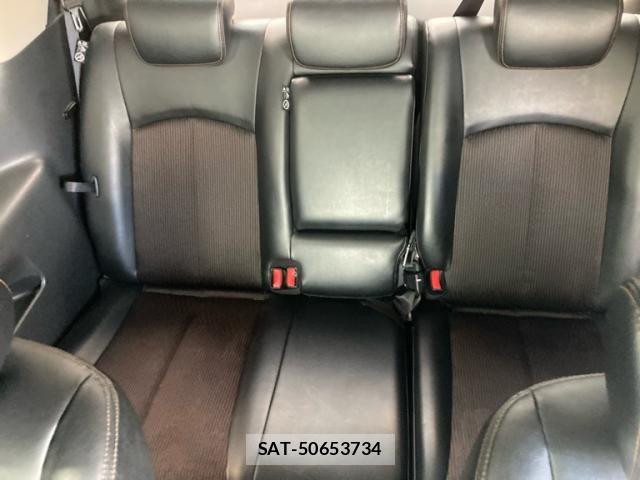 Nissan ELGRAND 2014-05 8129927-18