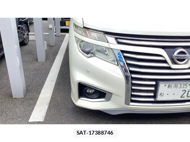 Nissan ELGRAND 2019-03 8129925-5