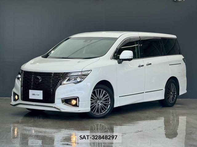 Nissan ELGRAND 2021-07 8129924-0