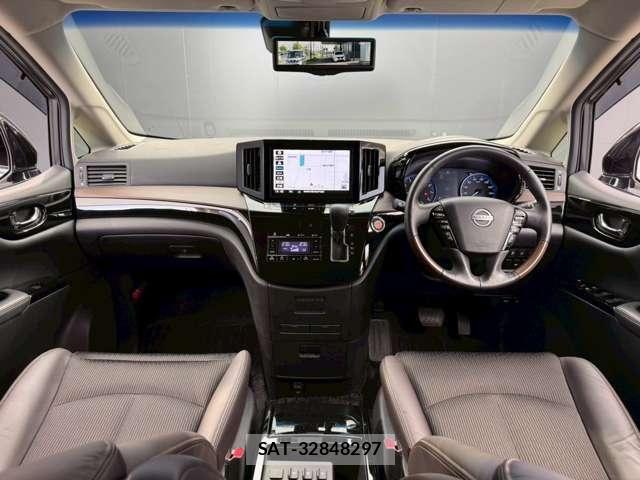 Nissan ELGRAND 2021-07 8129924-2