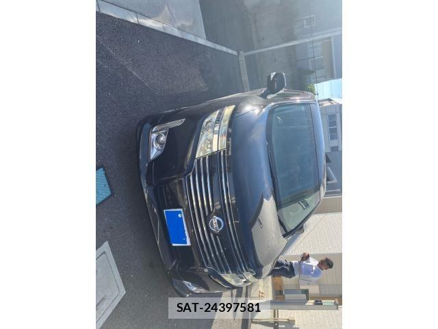 Nissan ELGRAND 2011-09 8129933-0