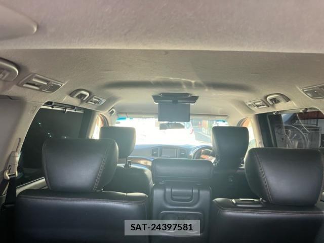 Nissan ELGRAND 2011-09 8129933-16