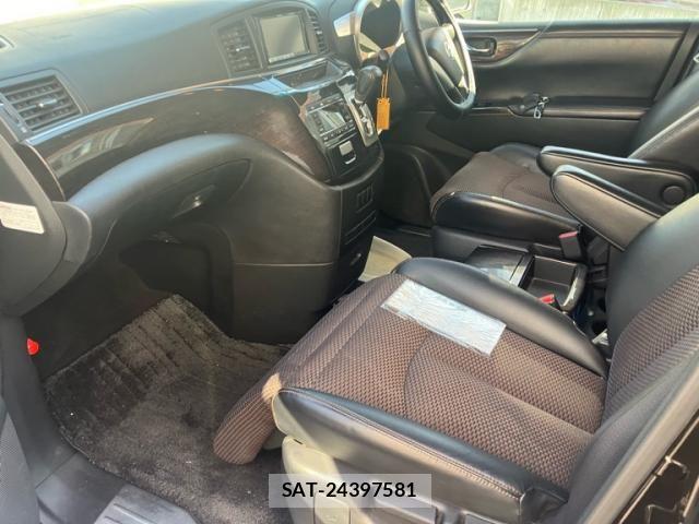 Nissan ELGRAND 2011-09 8129933-18