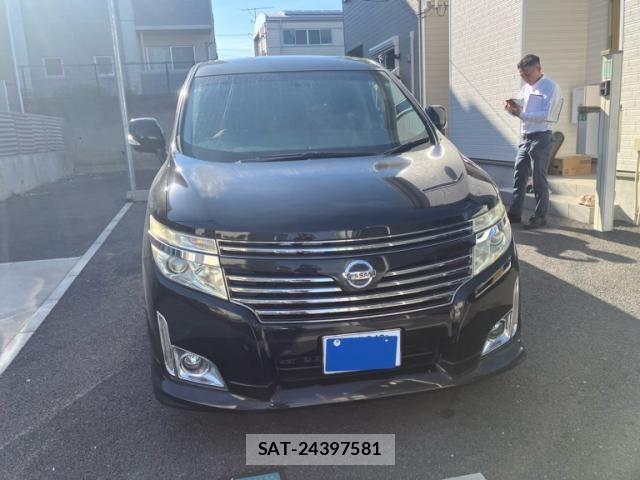 Nissan ELGRAND 2011-09 8129933-1