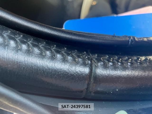 Nissan ELGRAND 2011-09 8129933-22