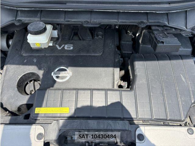 Nissan ELGRAND 2010-08 8145752-9