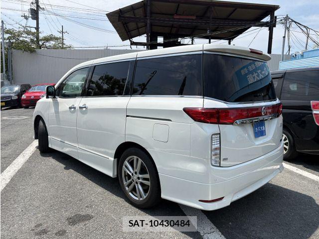 Nissan ELGRAND 2010-08 8145752-3