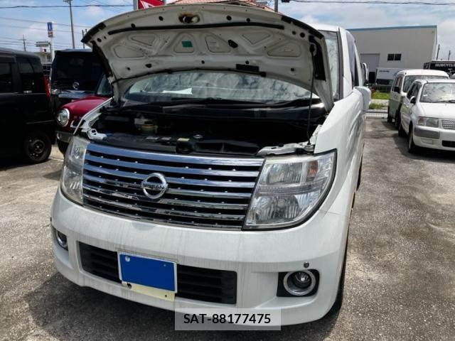 Nissan ELGRAND 2005-06 8145759-1