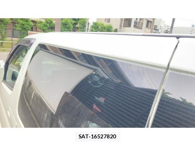 Nissan ELGRAND 2009-05 8145758-24