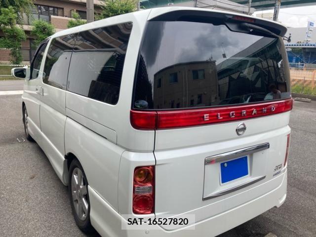 Nissan ELGRAND 2009-05 8145758-3