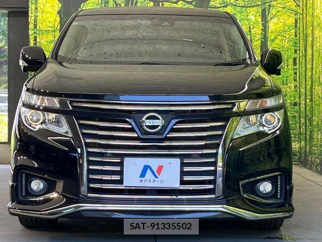 Nissan ELGRAND 2019-03 8158371-14