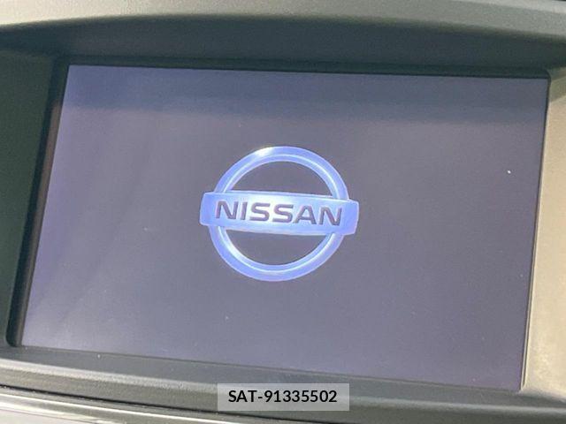 Nissan ELGRAND 2019-03 8158371-2
