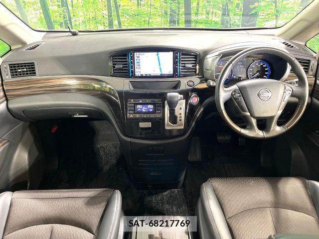 Nissan ELGRAND 2017-07 8207407-1