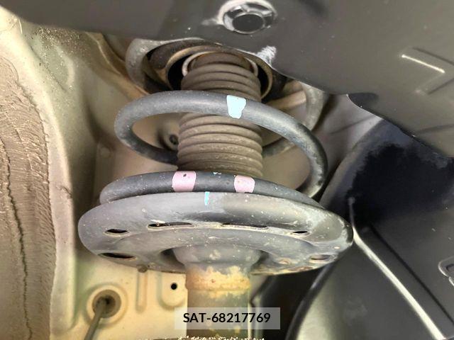 Nissan ELGRAND 2017-07 8207407-19
