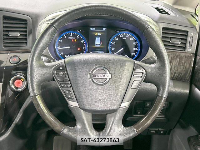Nissan ELGRAND 2017-09 8207408-11