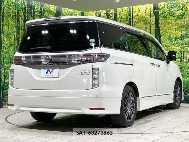 Nissan ELGRAND 2017-09 8207408-16
