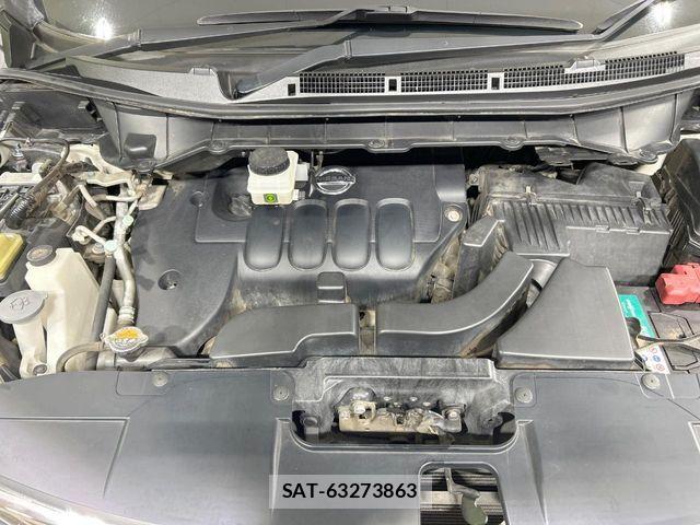 Nissan ELGRAND 2017-09 8207408-17