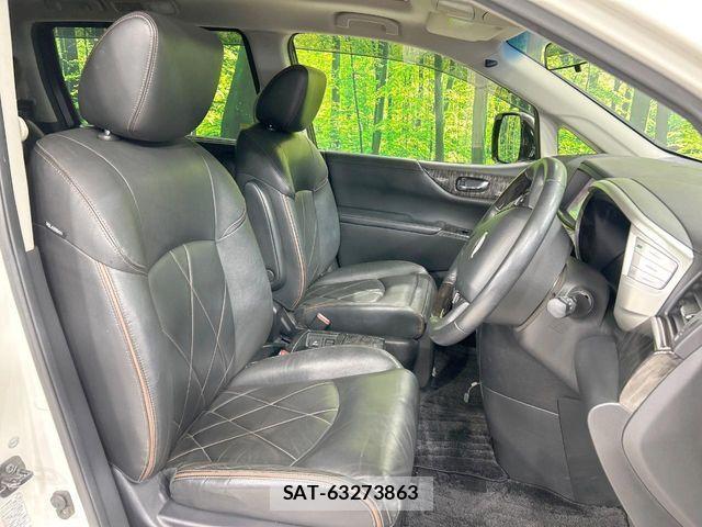 Nissan ELGRAND 2017-09 8207408-7