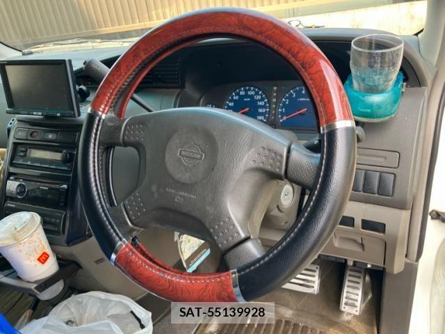 Nissan ELGRAND 2000-05 8207412-18